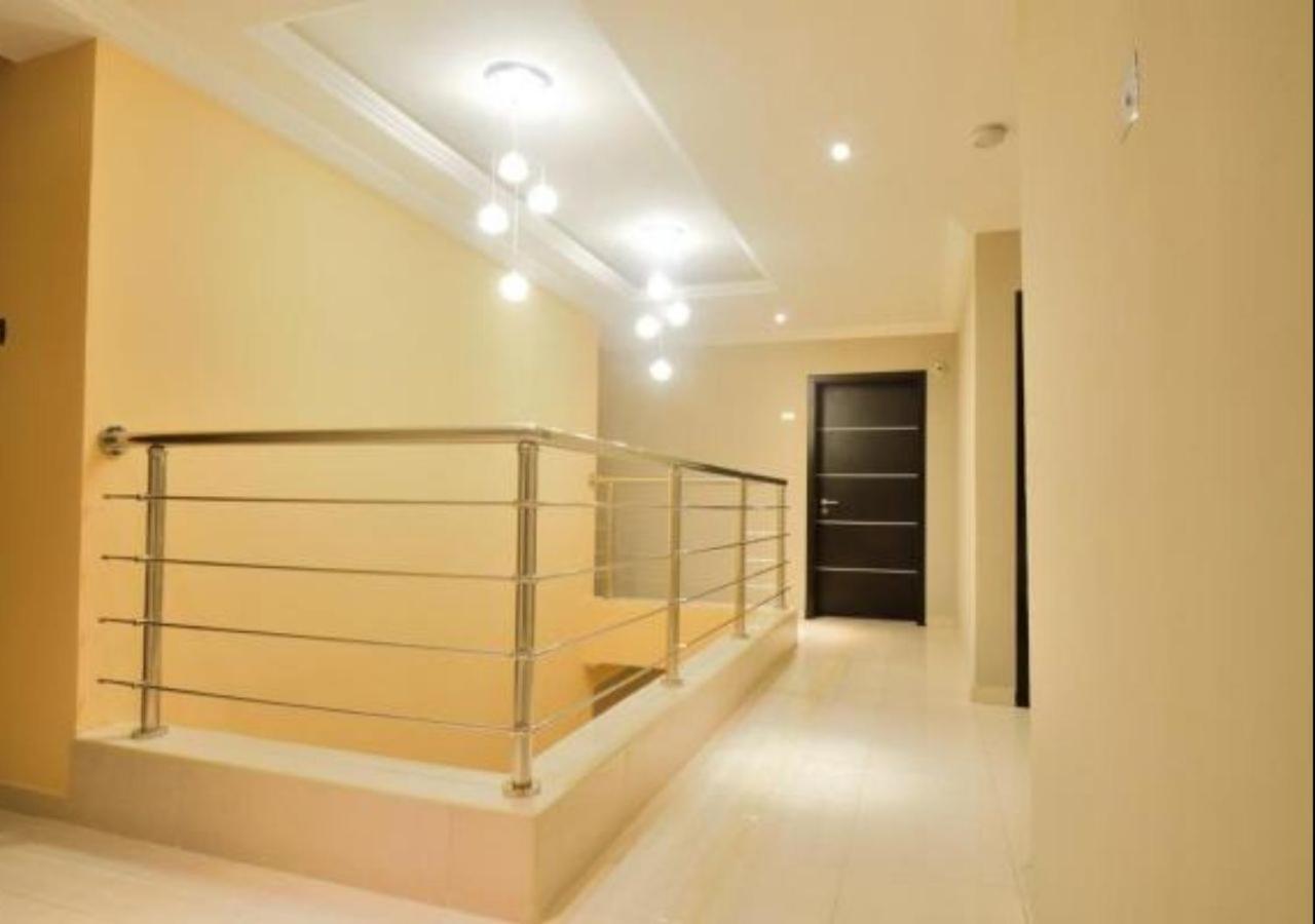 לגוס Villa Thirty Three מראה חיצוני תמונה